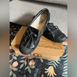 New in box Ugg Ashdale Black Patent Duck Shoes